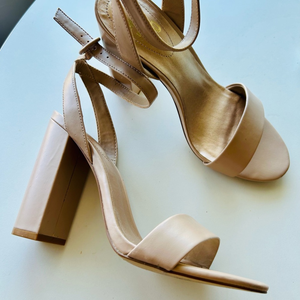 Mix No. 6 Nude heels, sz. 8, EUC